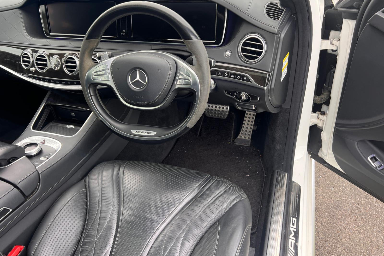 2022 Mercedes-Benz S63 AMG 4MATIC+ | Luxury Performance Sedan | White | Japan Stock