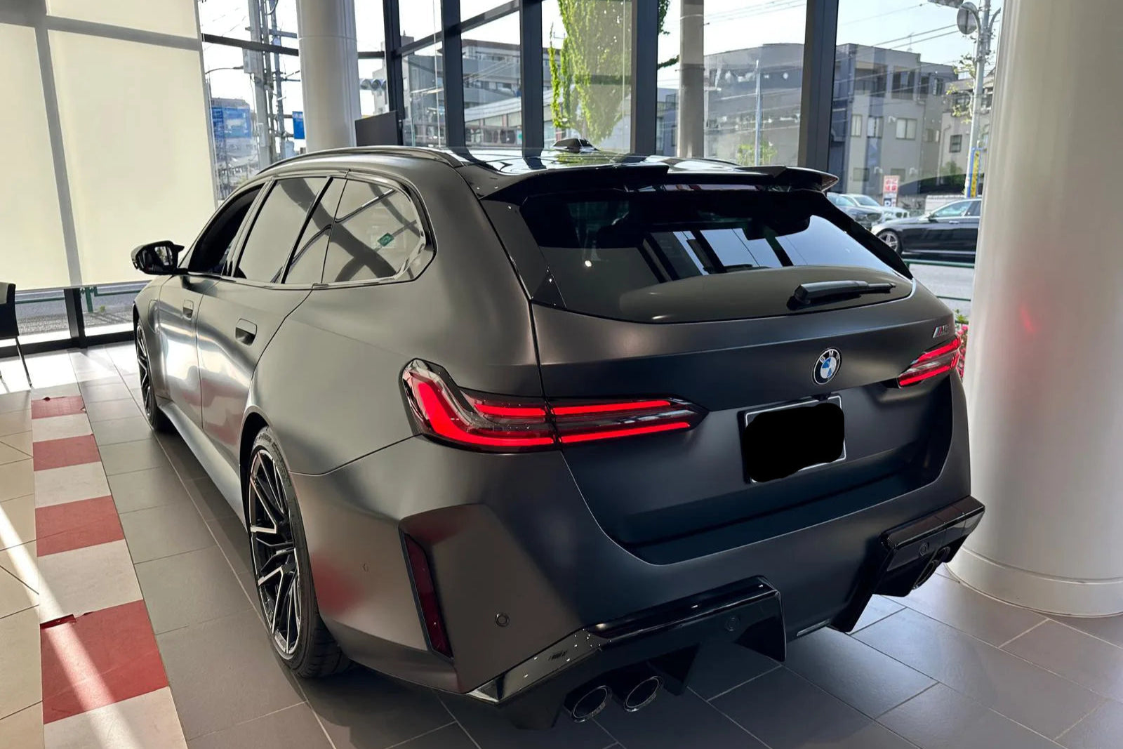 2025 BMW M5 Touring G99 | Plug-in Hybrid Wagon | 727HP AWD – Japan