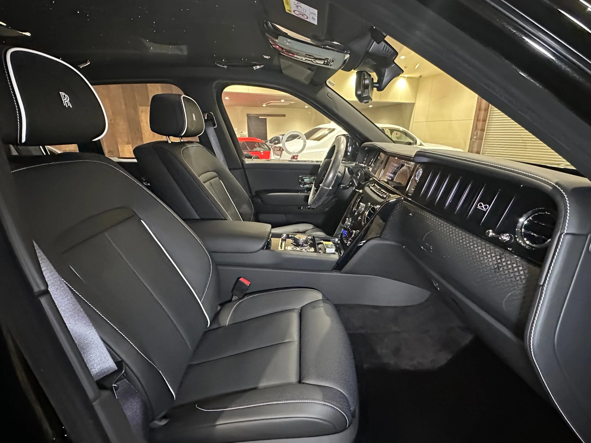 2025 Rolls-Royce Black Badge Cullinan II | 6.75L V12 | Luxury 4WD SUV | Japan Stock