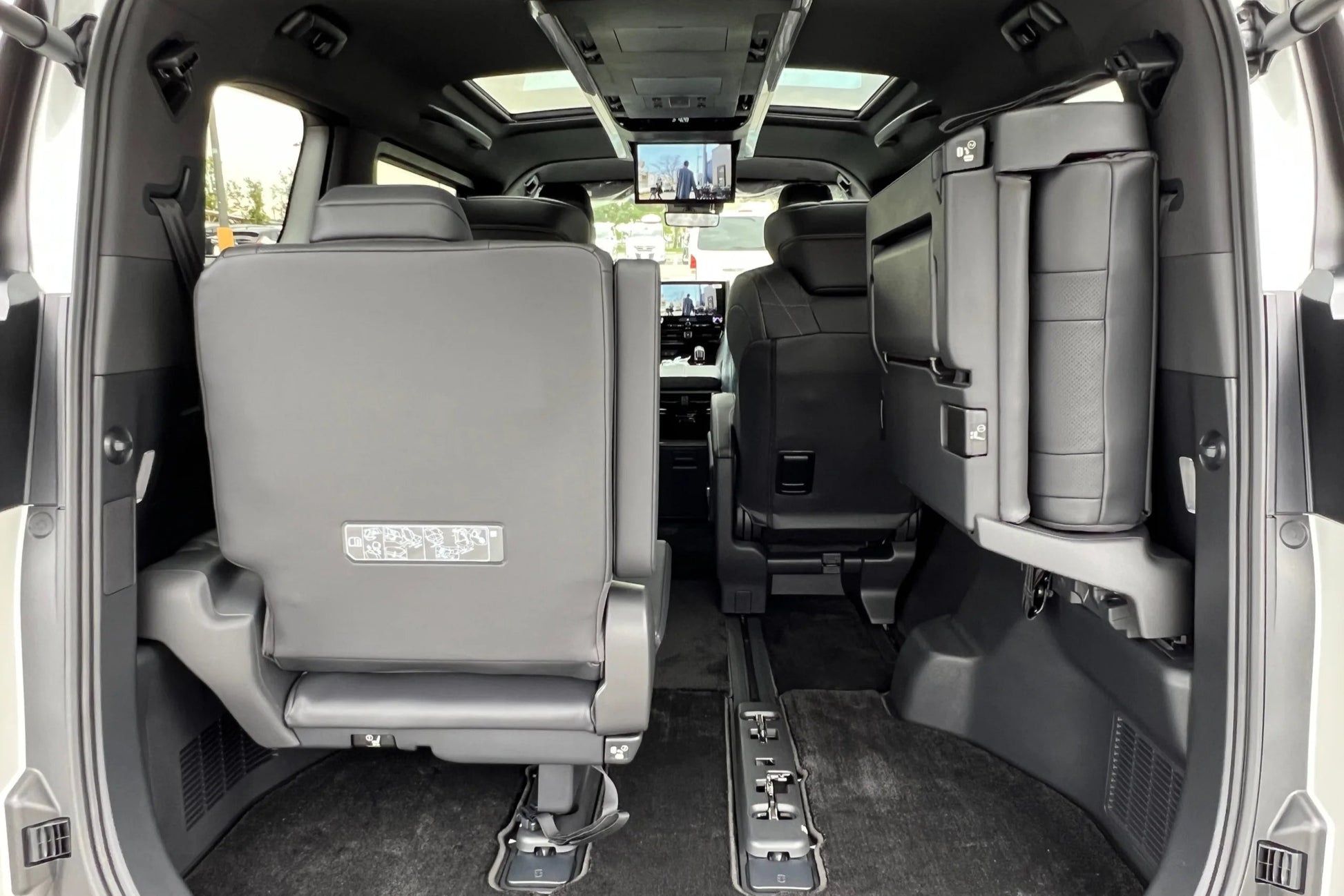 2025 Toyota VELLFIRE 2.4 Z Premier MPV | 7-Seater | Pearl White | Brand New