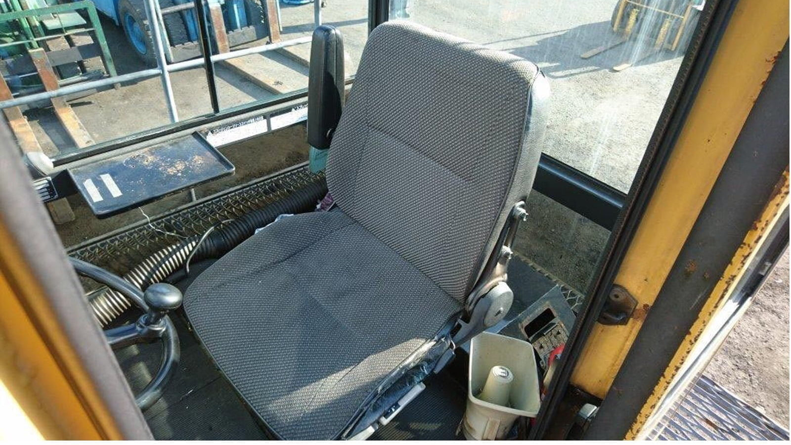 Mitsubishi FD210 Diesel Forklift – Max Lift 15.3m | 6.5 Ton Capacity