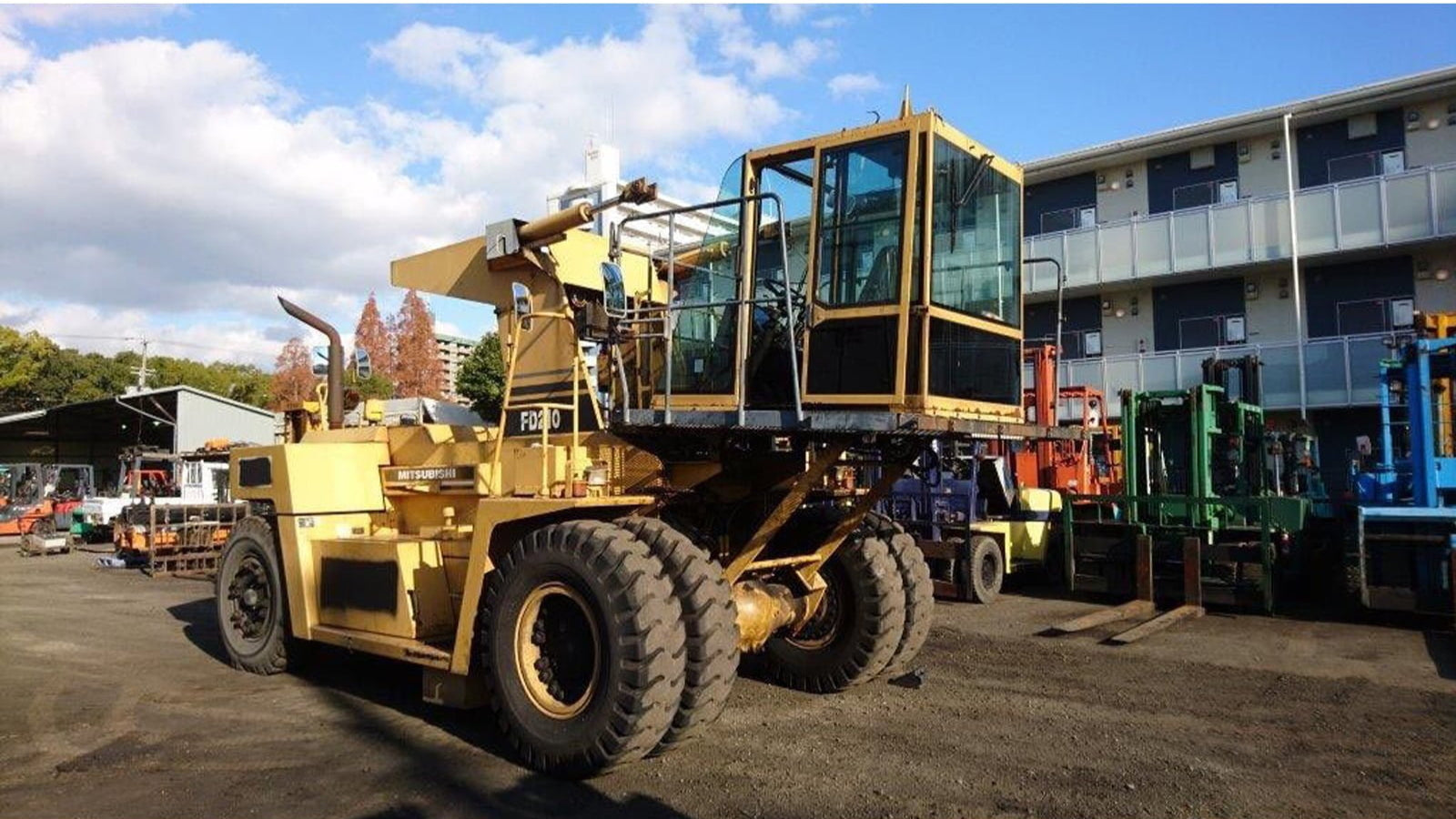 Mitsubishi FD210 Diesel Forklift – Max Lift 15.3m | 6.5 Ton Capacity
